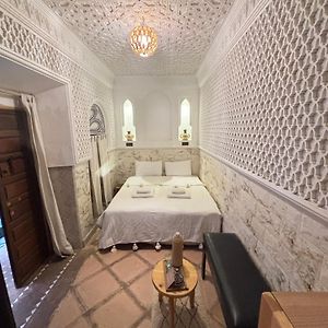 Budget Kamer met een King Size Bed